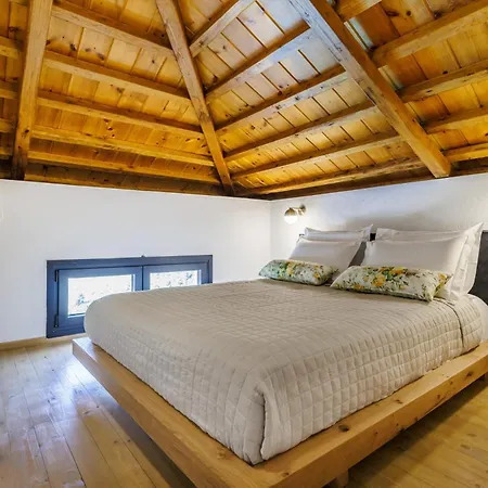 Aether Retreat - Private Pools & Aegean Views Βίλα