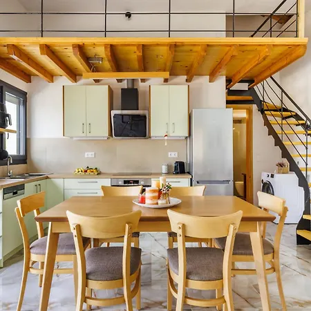 Aether Retreat - Private Pools & Aegean Views וילה