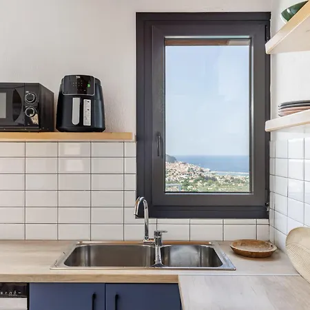 Aether Retreat - Private Pools & Aegean Views וילה