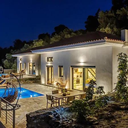 Βίλα Aether Retreat - Private Pools & Aegean Views *