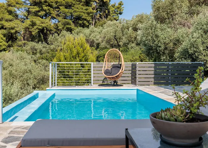 Aether Retreat - Private Pools & Aegean Views *